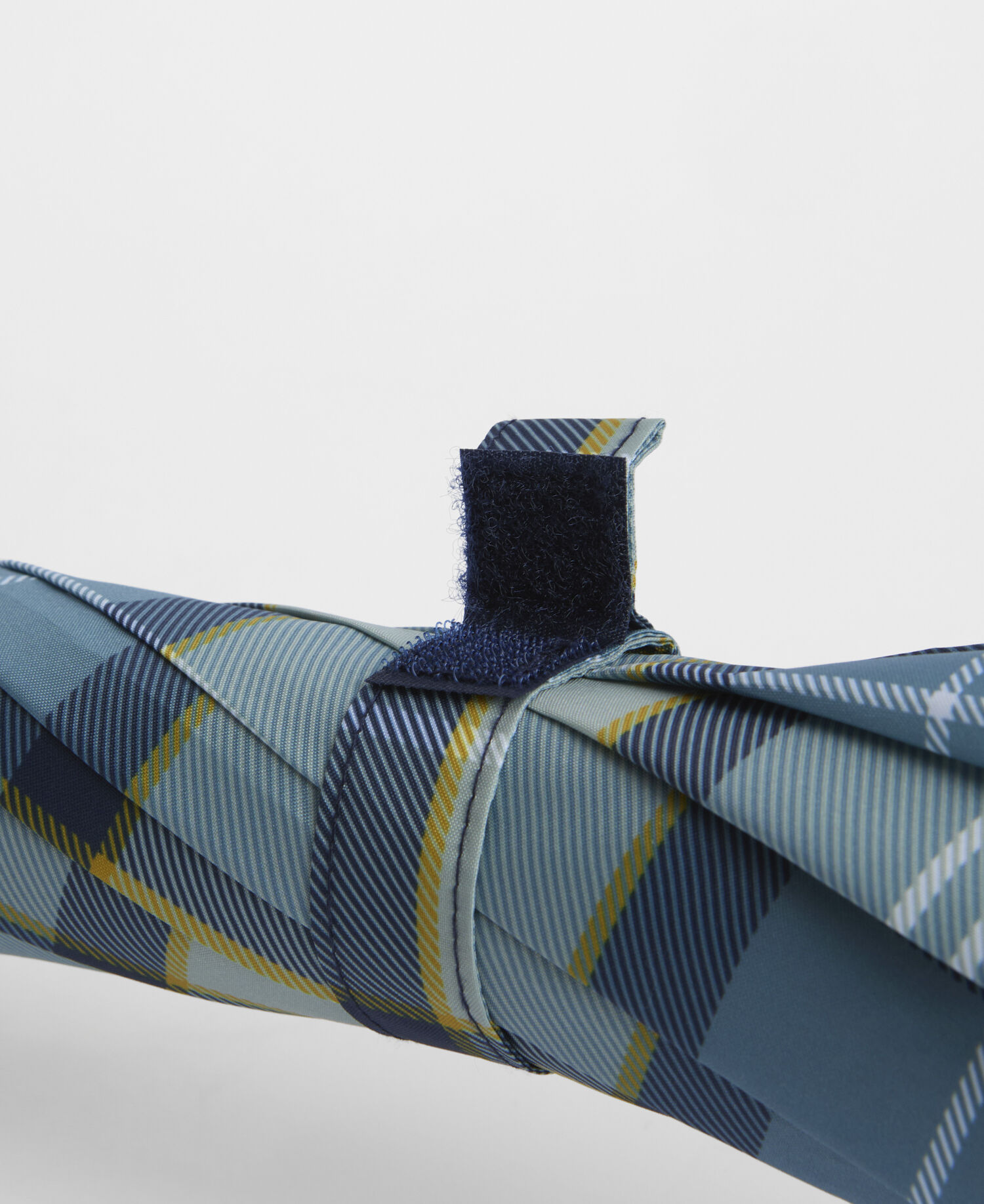 Tartan Walker Umbrella Highland Loch Tartan