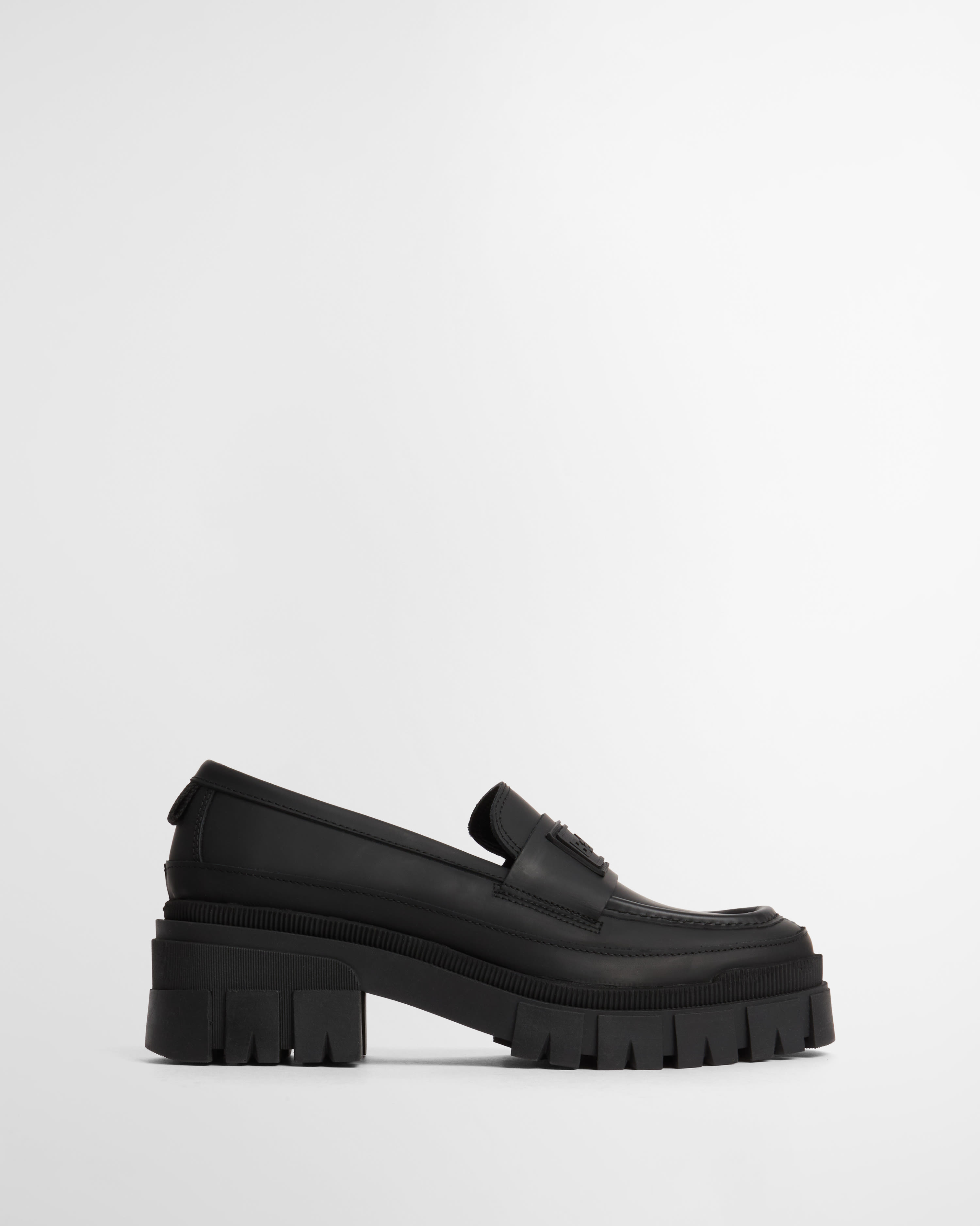 Sara Loafers Black