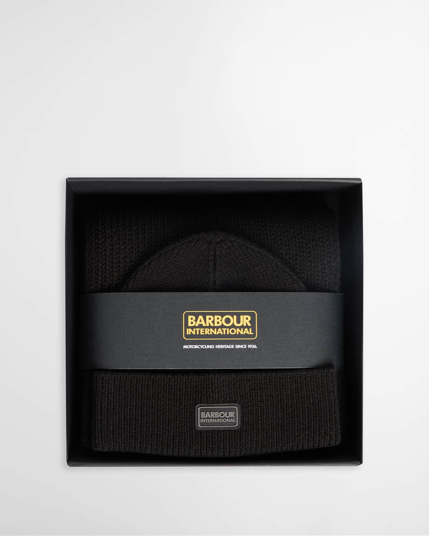 Sweeper Legacy Beanie & Scarf Gift Set Black