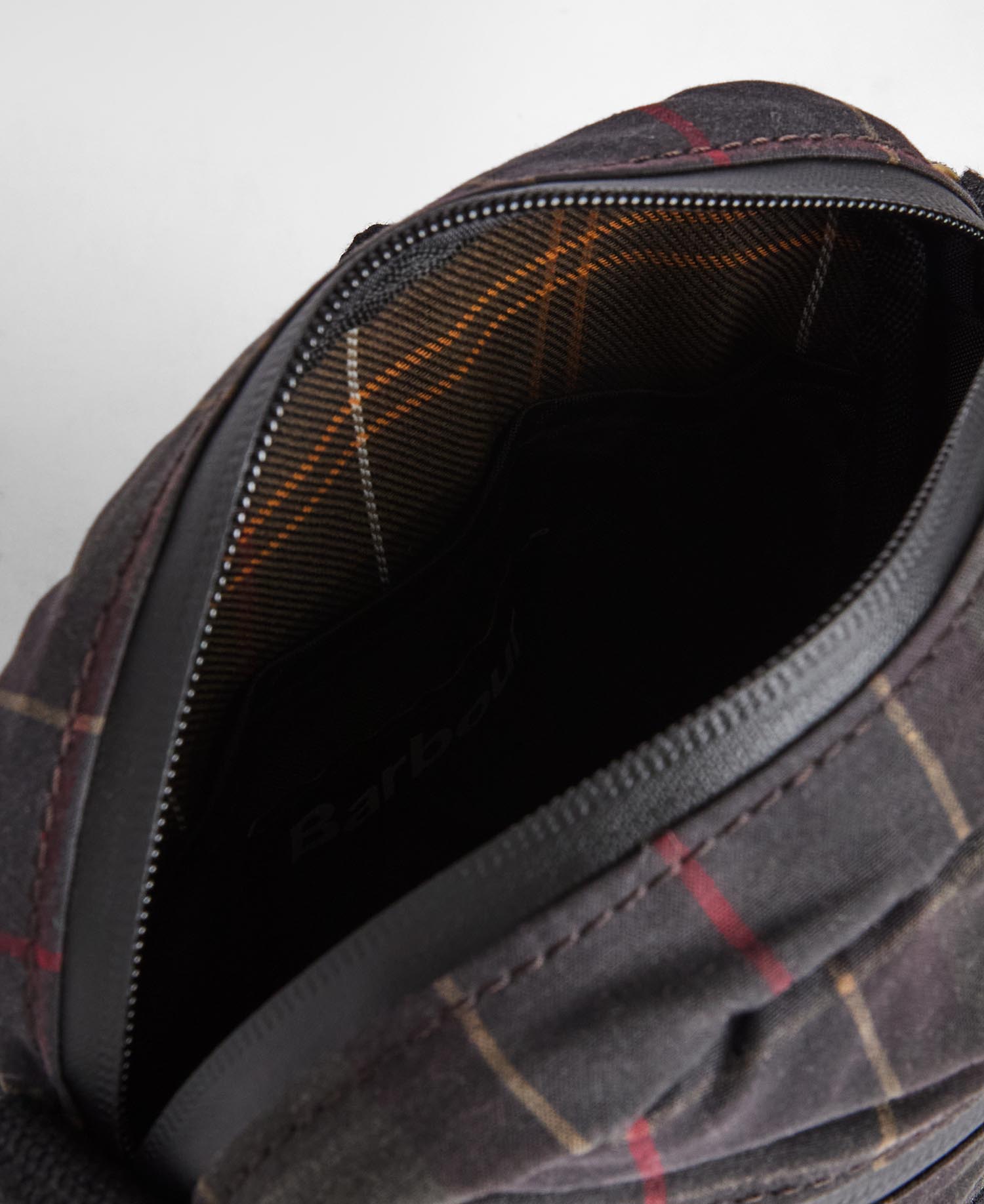 Field Tartan Waxed Crossbody Bag Dark Classic Tartan